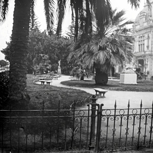 Bône, jardin public (S)