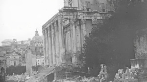 Rome, temple Faustine (S)