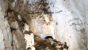 Grotte Bôve (S)