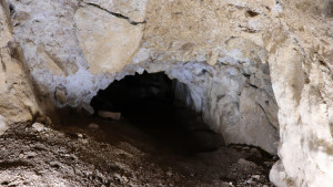 Grotte Bôve (S)