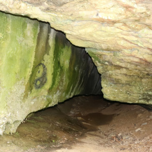 Bazoilles, la roche aux fées (S)