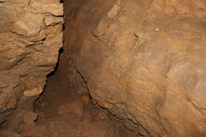 Pierre la Treiche, grotte - 8933 (I)