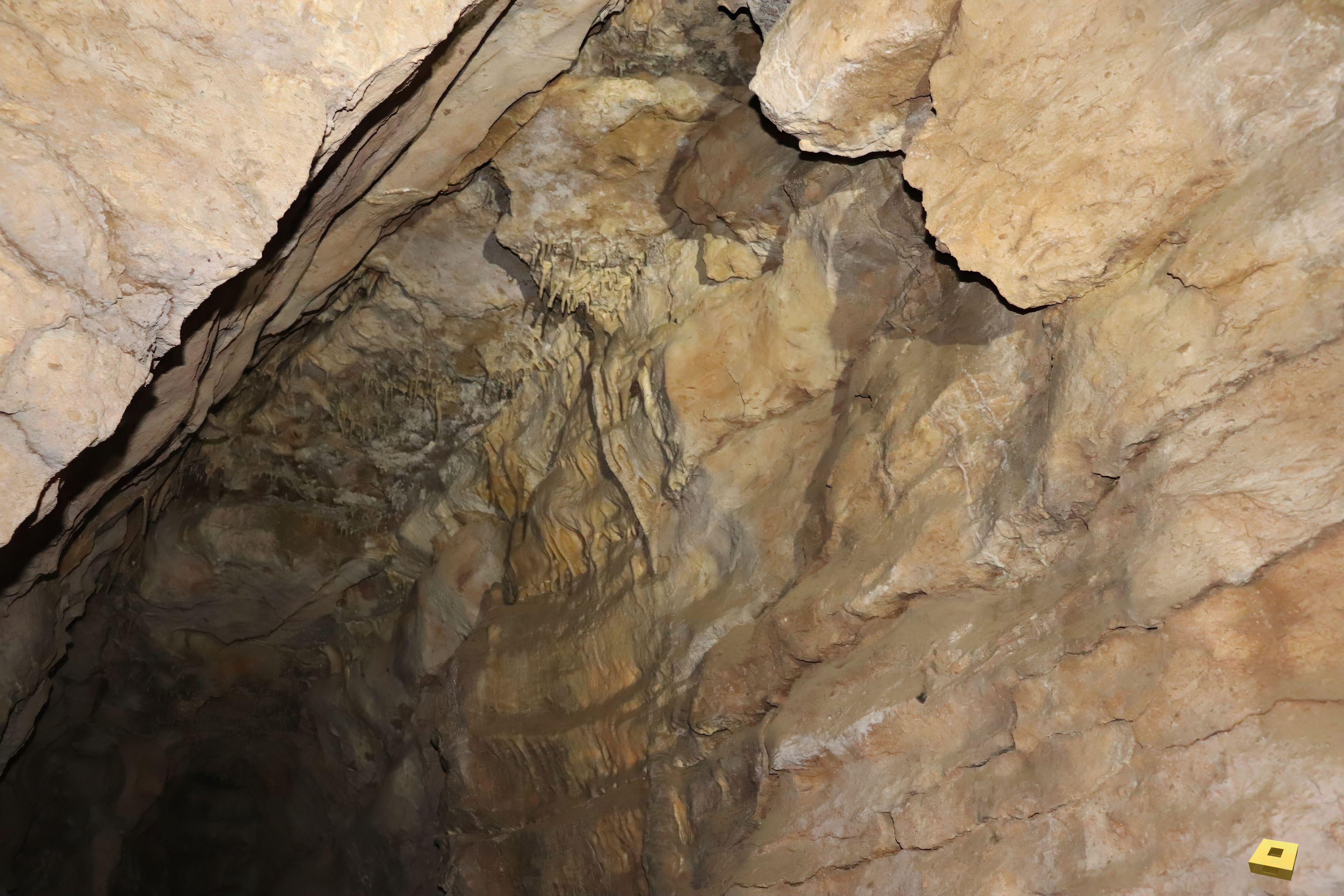 Pierre la Treiche, grotte - 9017 (I)