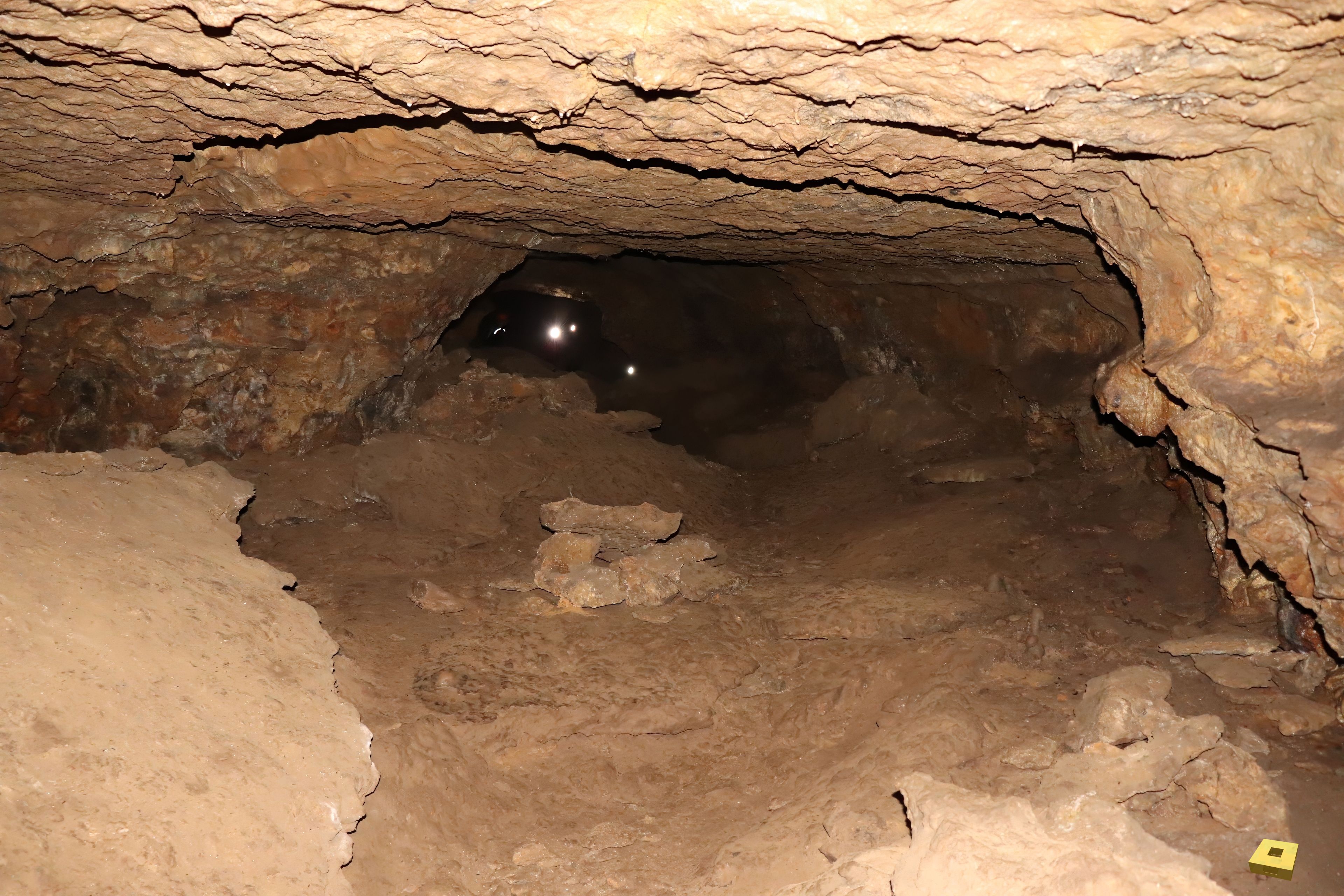 Pierre la Treiche, grotte - 8947 (I)
