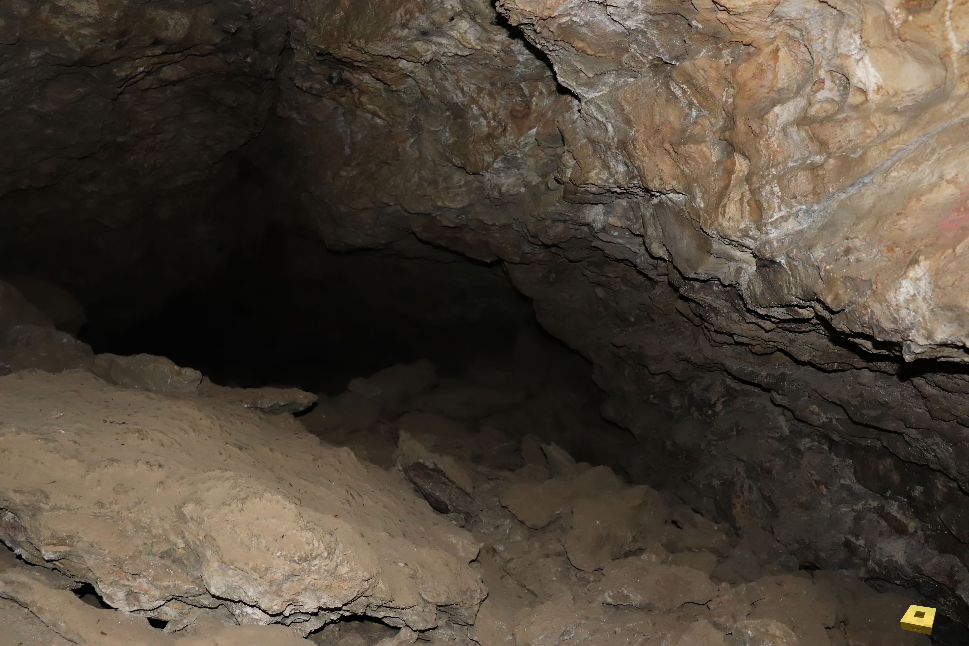 Pierre la Treiche, grotte - 8993 (I)