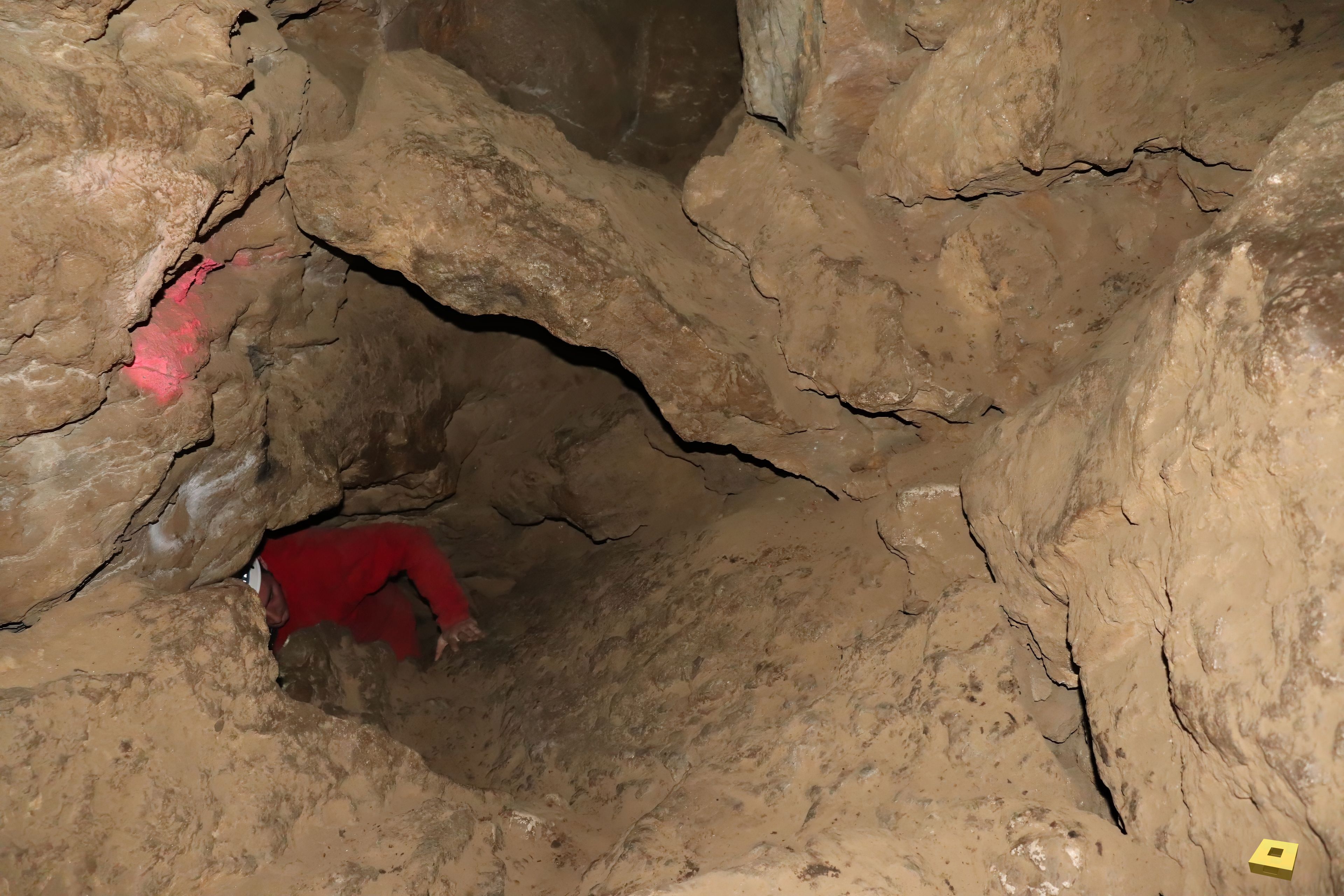 Pierre la Treiche, grotte - 9030 (I)