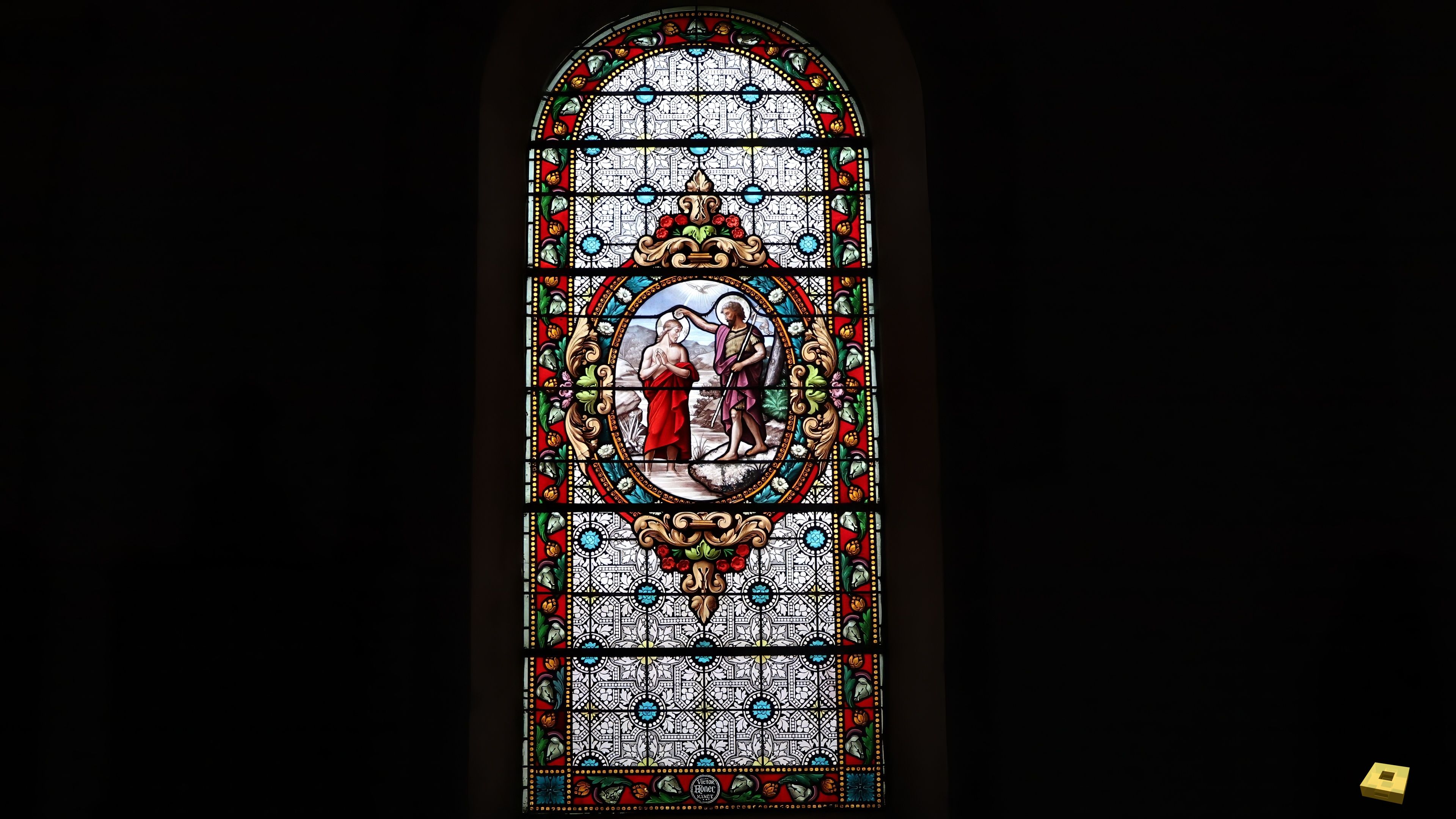 Aillianville, church - stained glass (I)