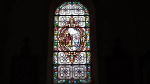 Aillianville, church - stained glass (I)