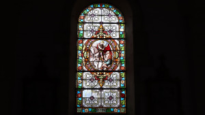 Aillianville, church - stained glass (I)