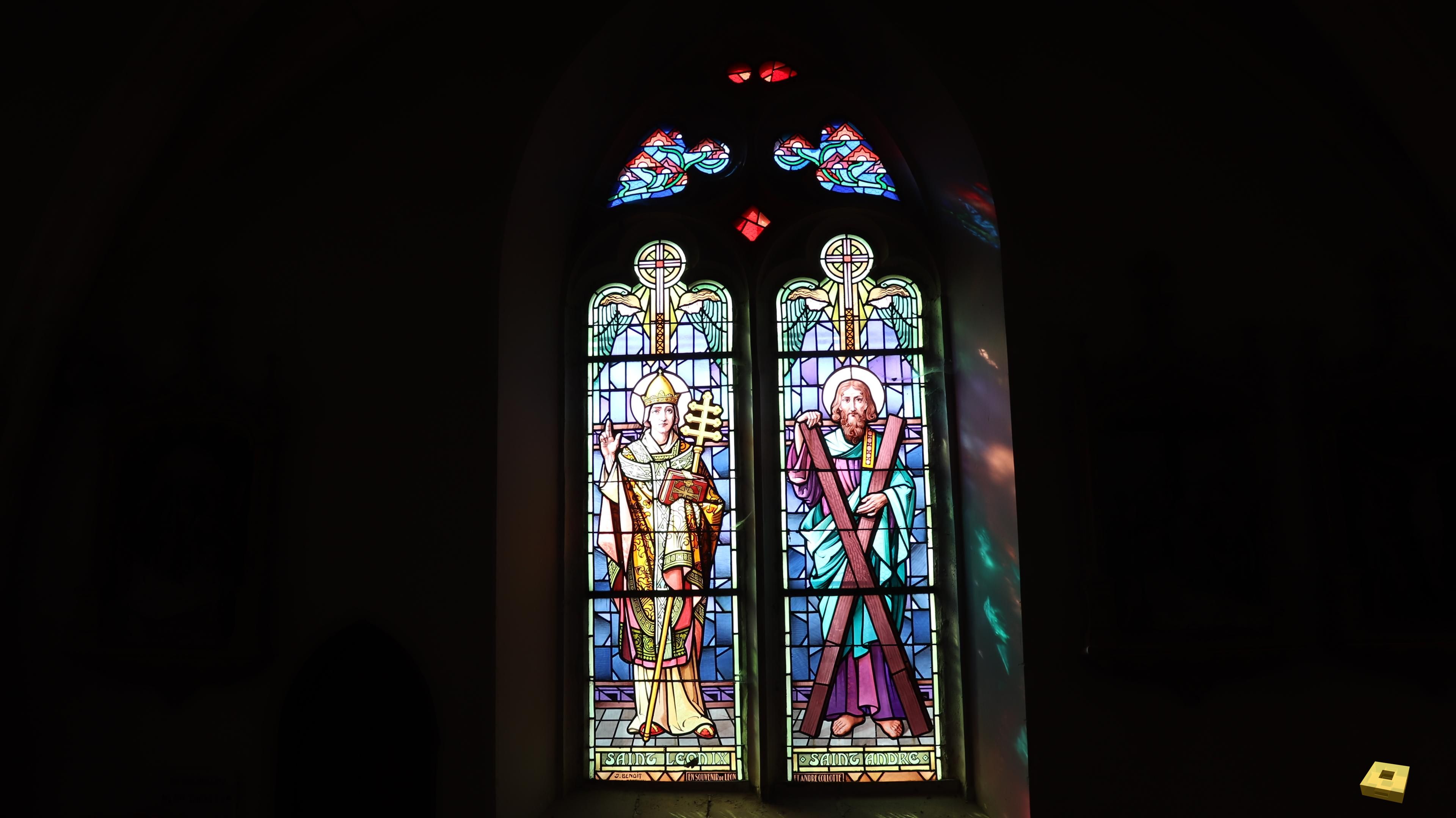 Aouze, church - stained glass (I)