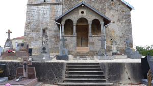 Aouze, church (S)