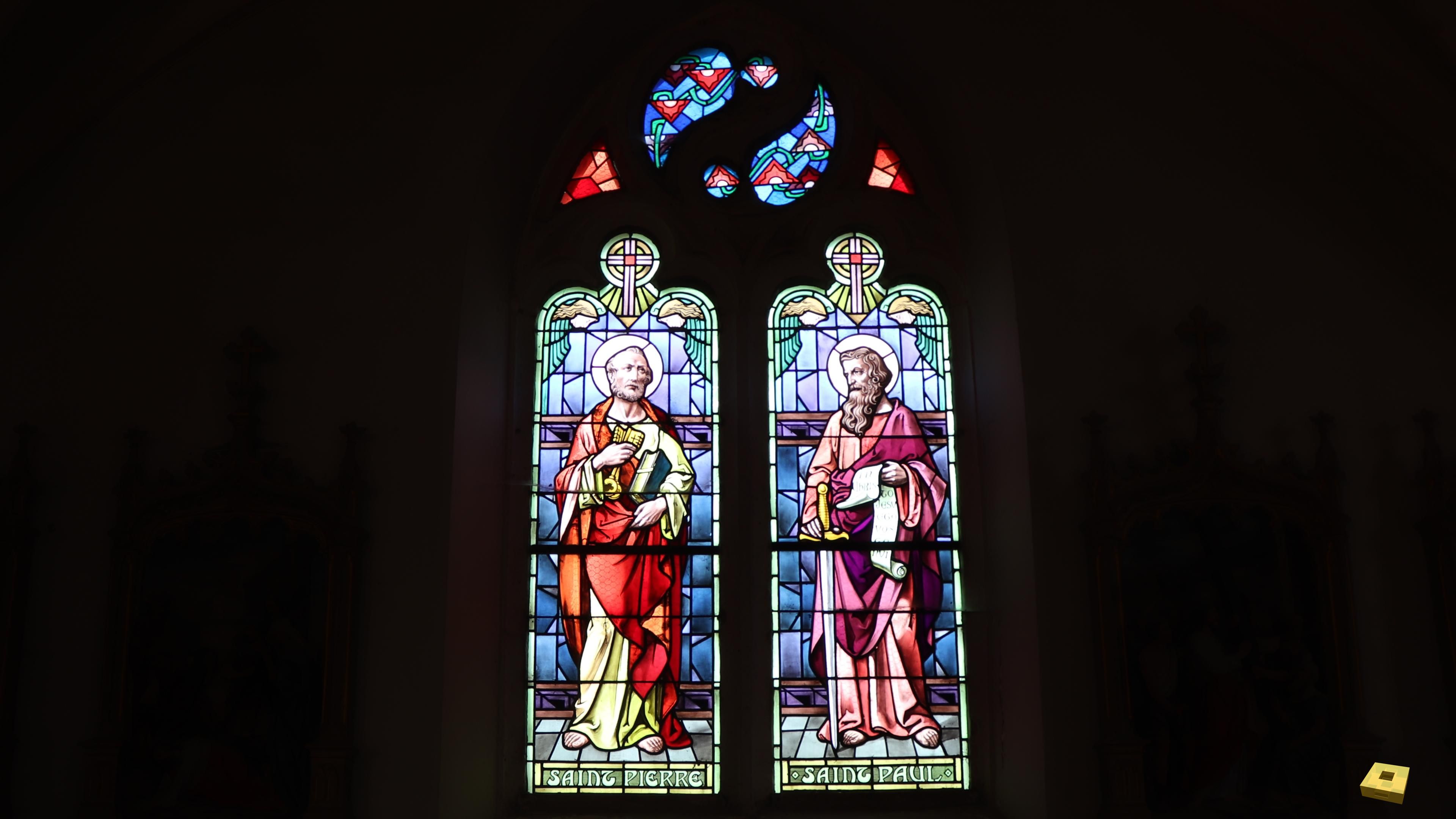 Aouze, church - stained glass (I)