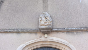 Aulnois, Statue (S)