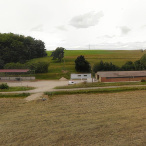 Blevaincourt, organic farm (P)