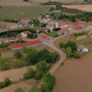 Brechainville, aerial view south 60m (P)