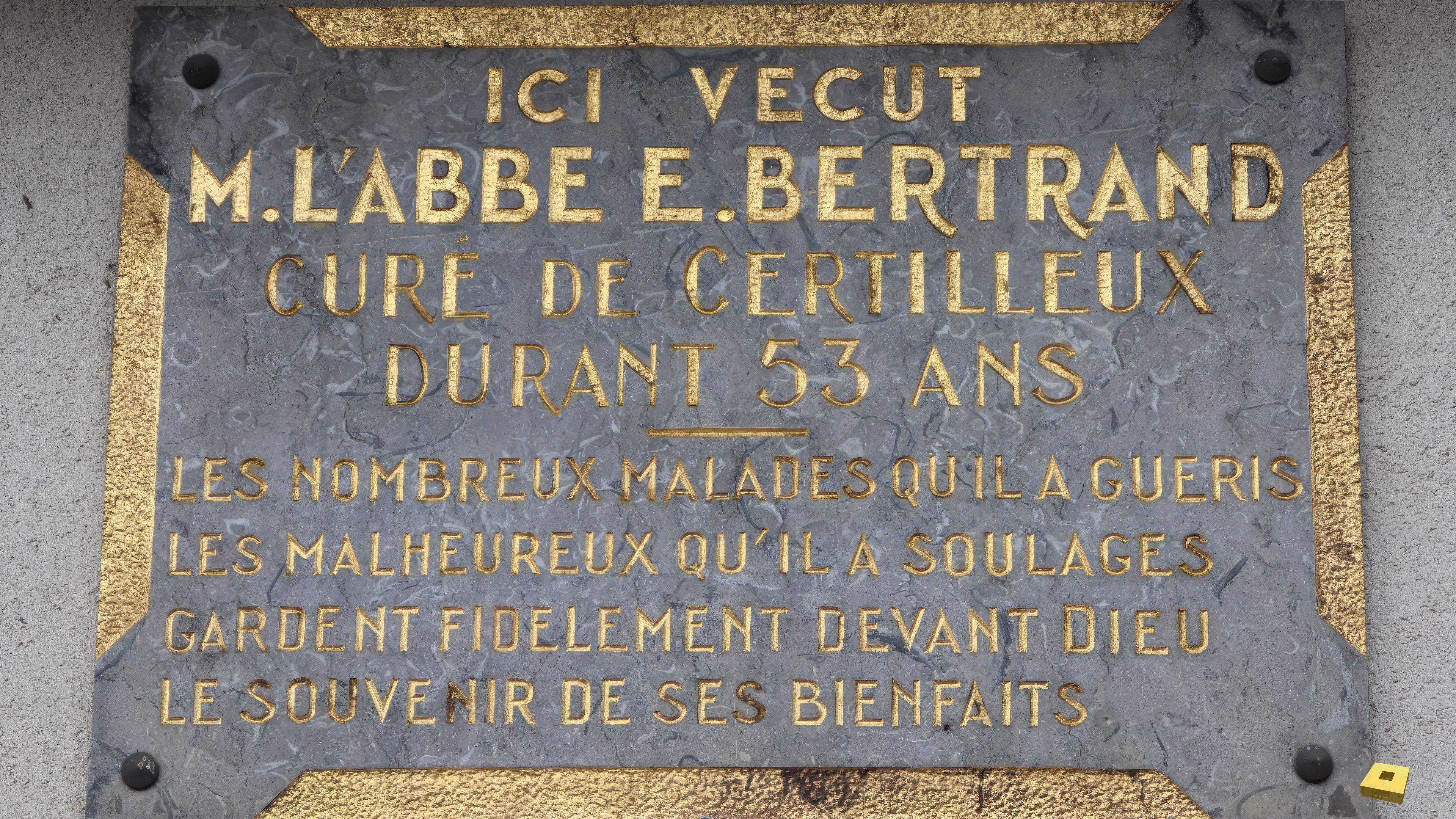 Certilleux, Stein (I)