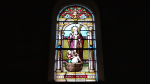 Circourt, Kirche - Buntglasfenster (I)