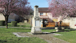 Dombrot, war memorial (S)