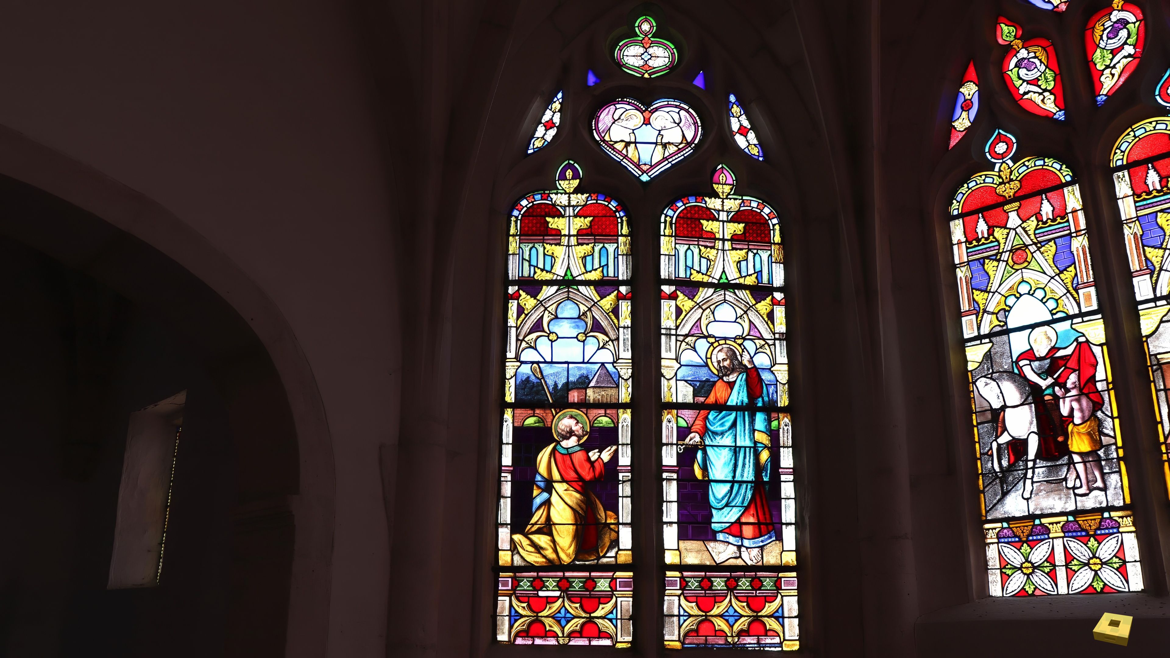Dommartin, church - stained glass window (I)