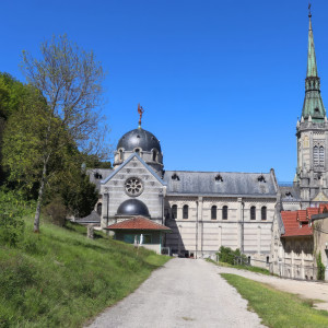 Domrémy, basilique (S)
