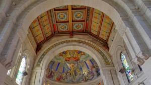 Domrémy, basilique - plafond (S)