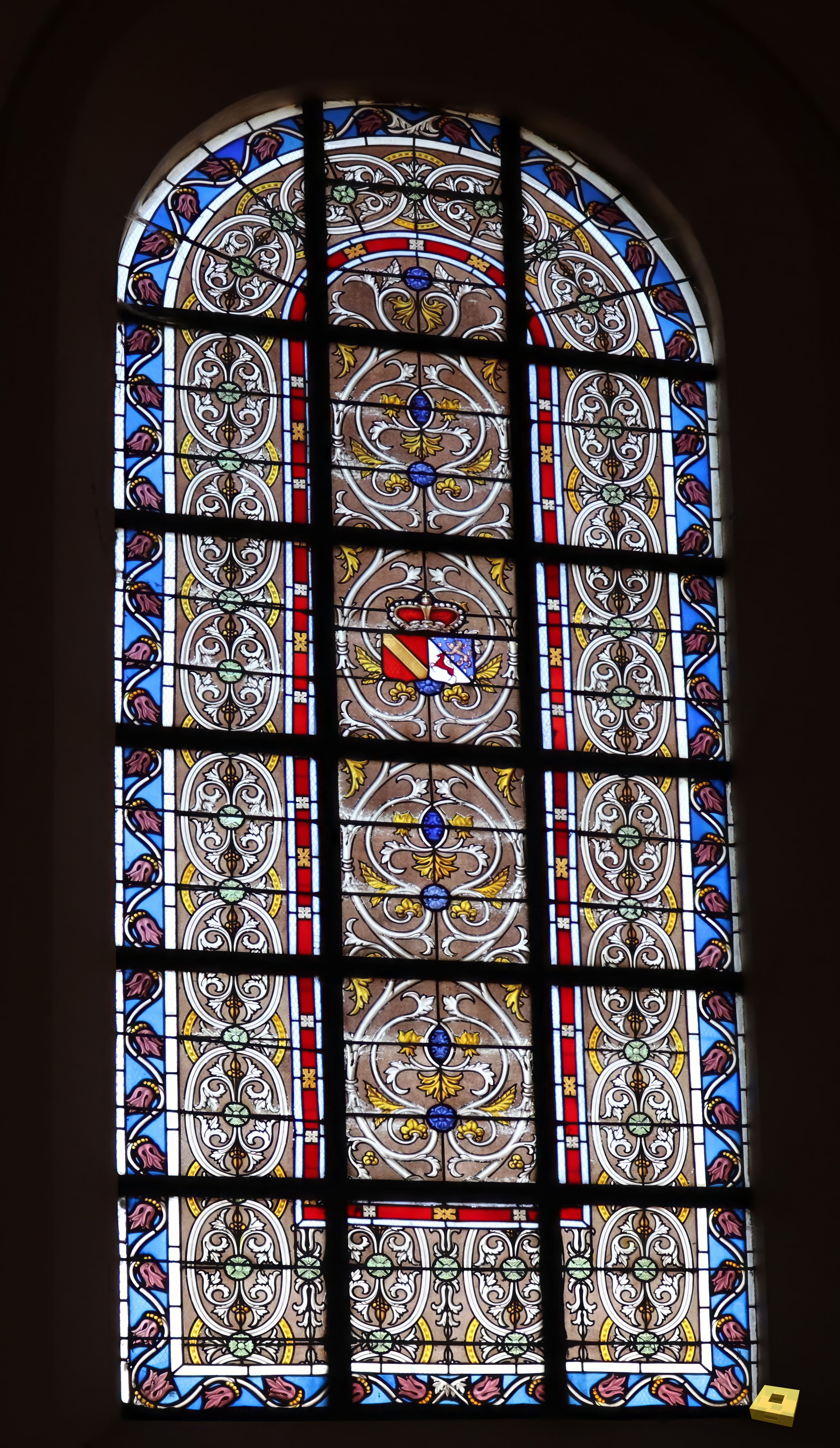 Frebécourt, Kirche - Buntglasfenster (I)