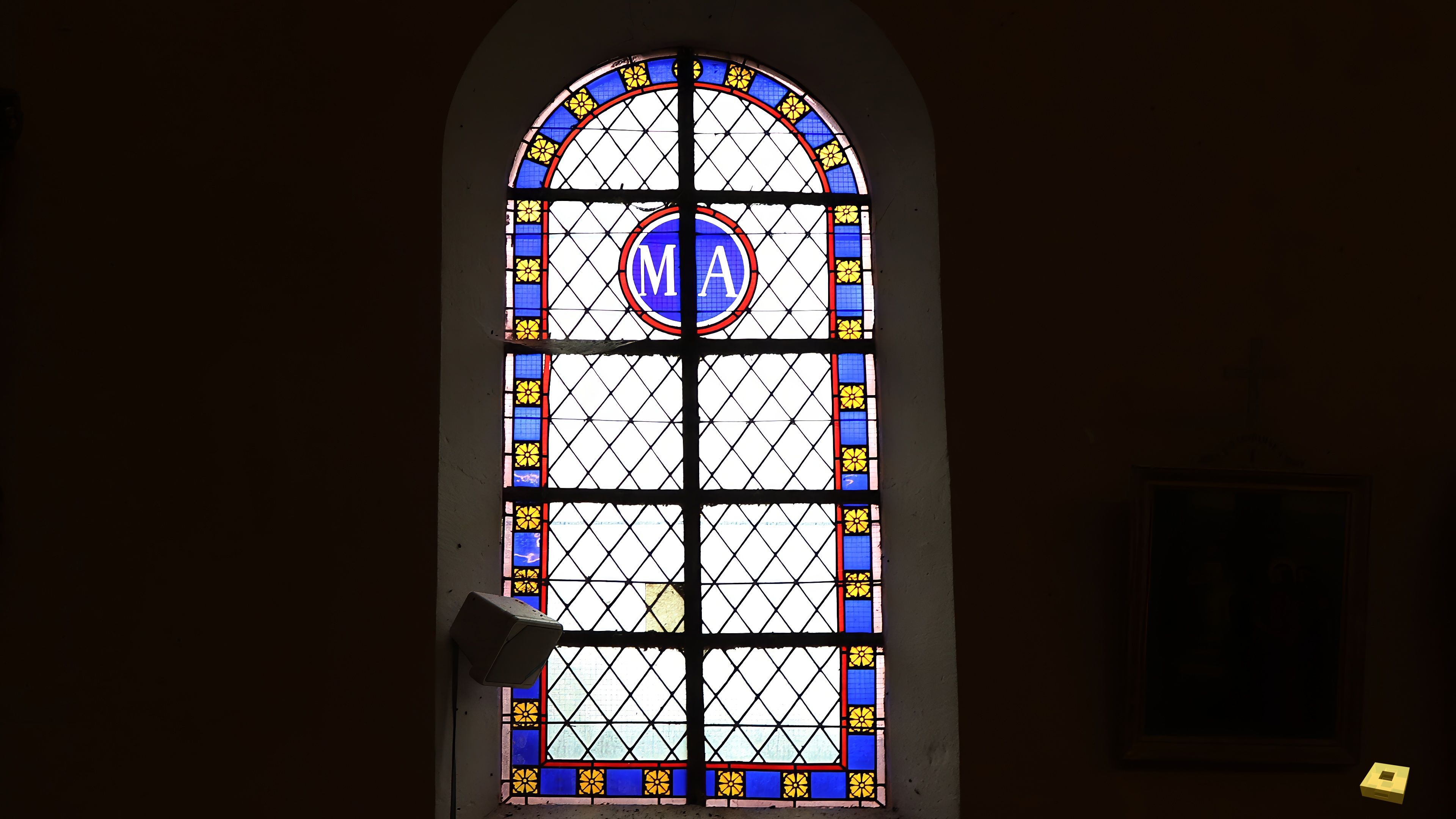 Graffiny, church - stained glass window (I)
