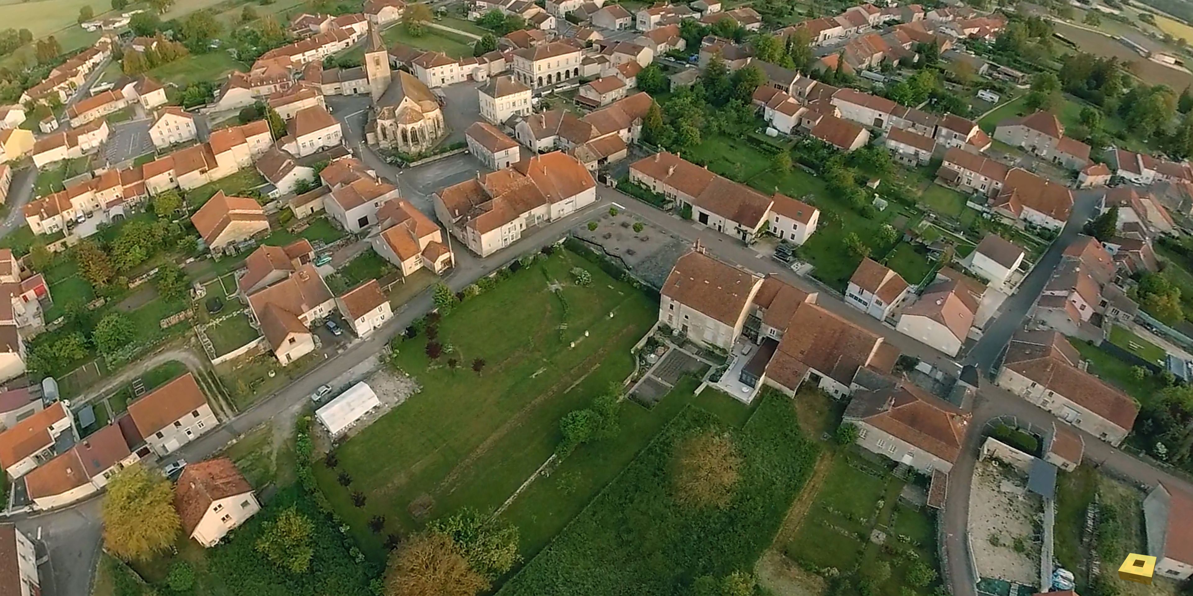 Grand Survol de l'église (I)