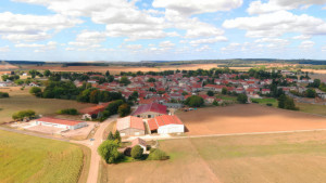 Grand, panoramic photo taken to the southeast (P)