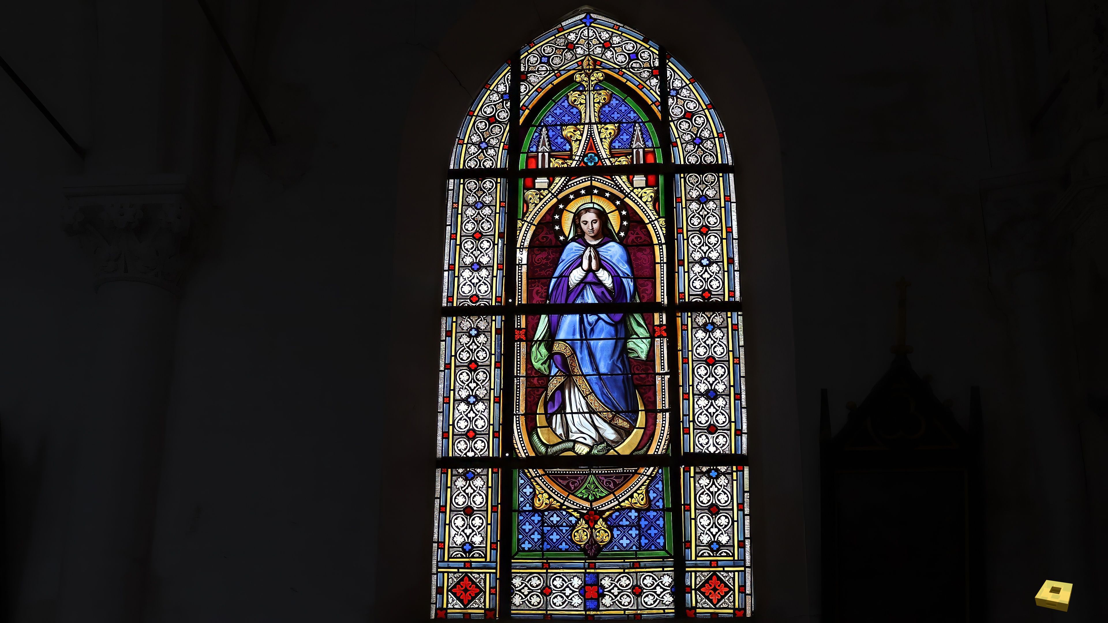Houéville, église - vitrail (I)