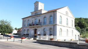 Illoud,  town hall (S)
