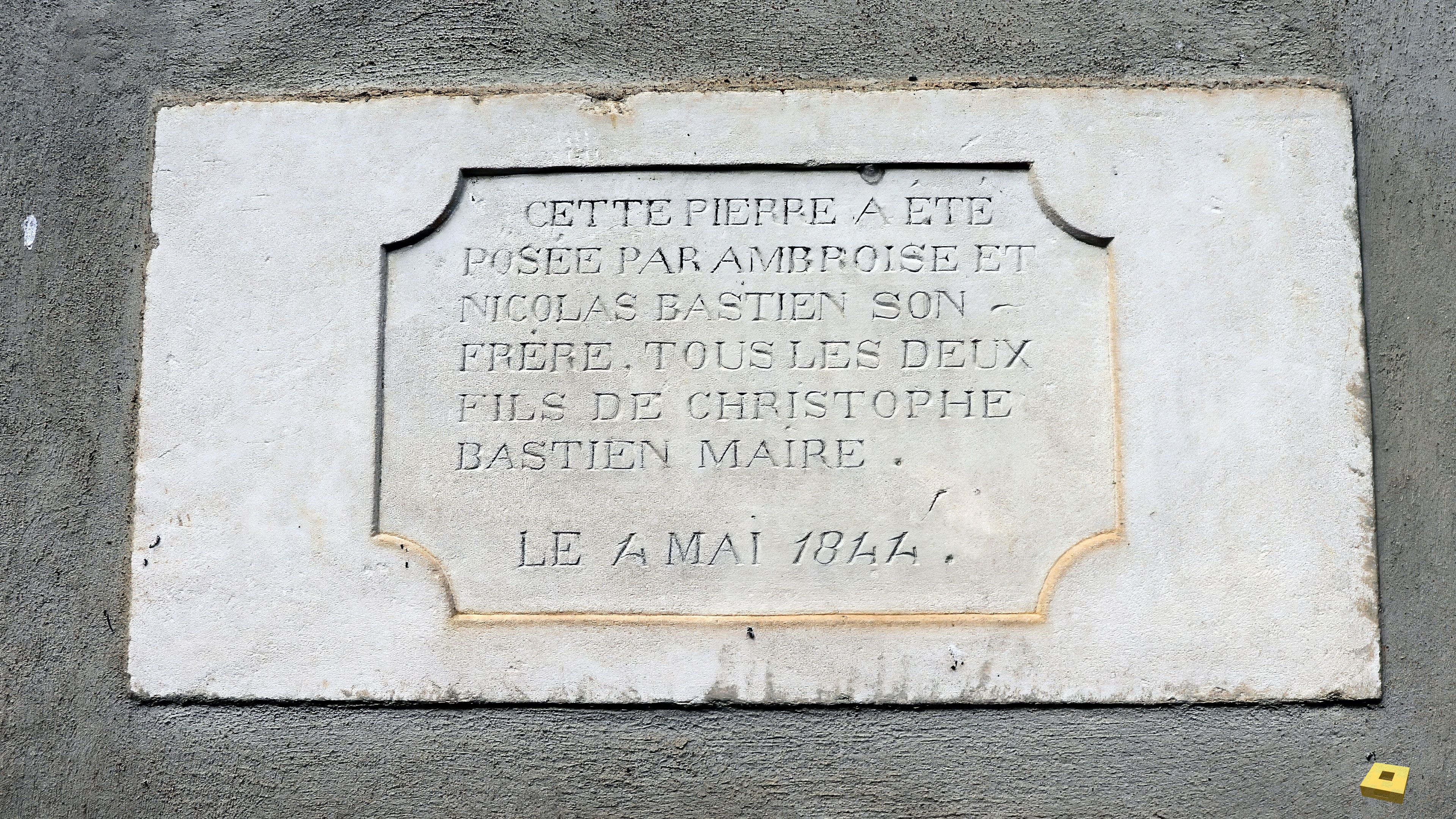 Jainvilotte, Mauerstein (I)
