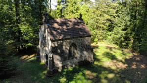Jainvilotte, chapel - exterior view (S)