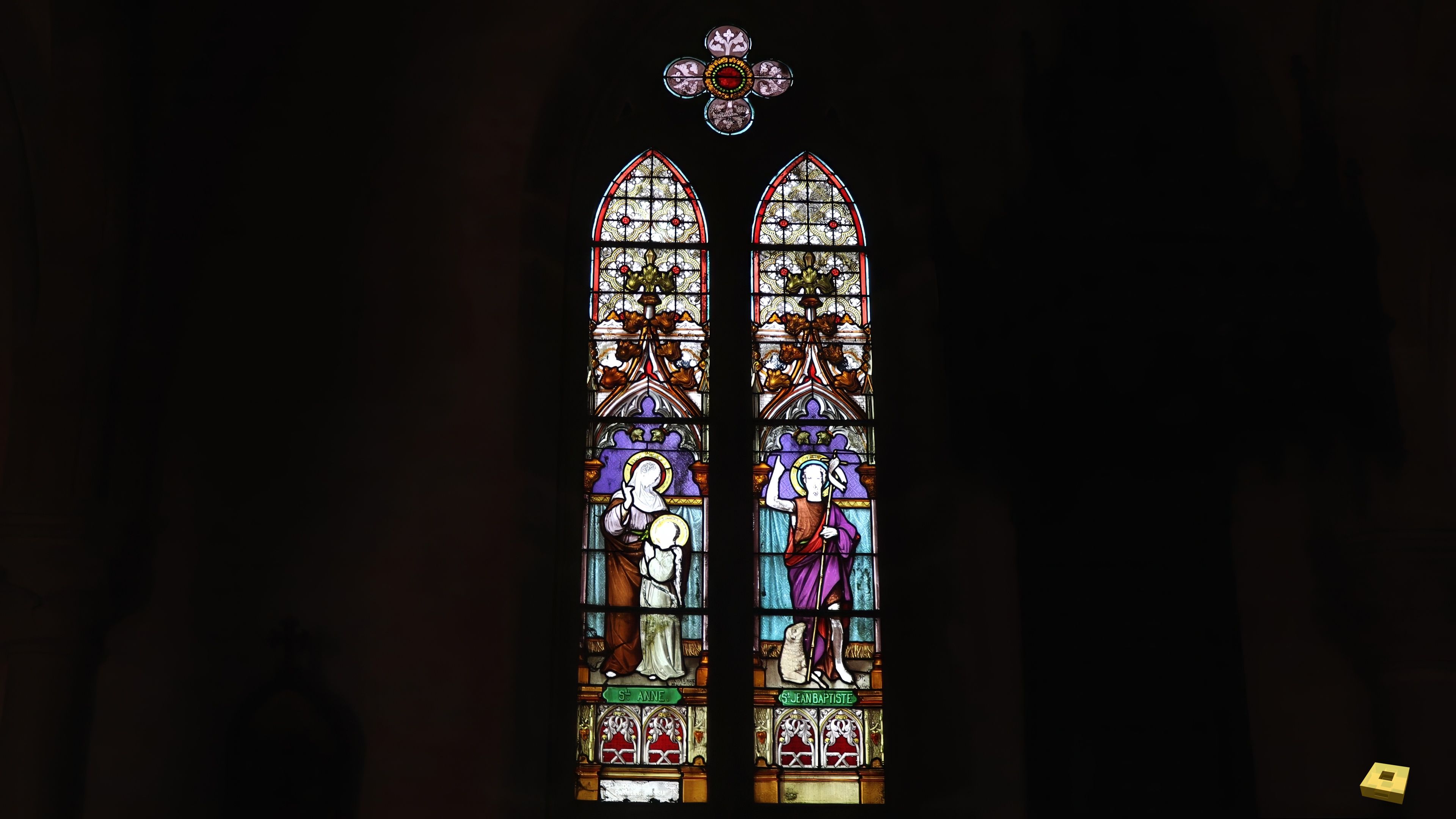 Jainvilotte, Kirche - Buntglasfenster (I)