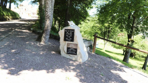 Lafauche, memorial square (S)