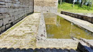 Lafauche, wash house (S)