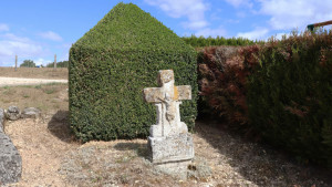 Les Roises, Calvary (S)