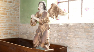 Leurville, église - Ange (S)