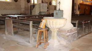 Liffol-le-Petit, église - fonts (S)