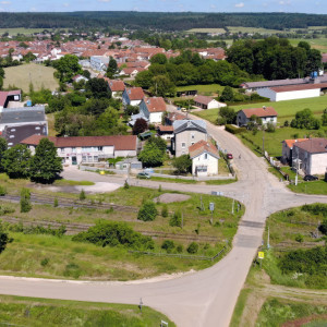 Liffol-le-Grand, Bazoilles-Straße (S)