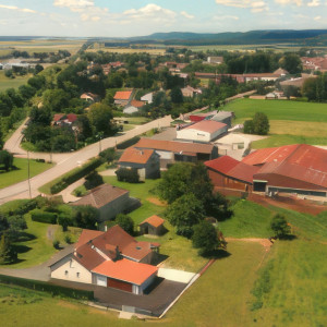 Liffol-le-Grand, Fréville-Straße (P)