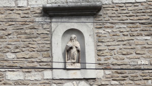 Liffol-le-Grand, statue (S)