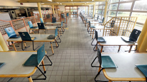 Liffol, cantine salle 3 (P)
