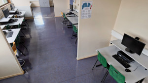 Liffol, computer room 1 (P)