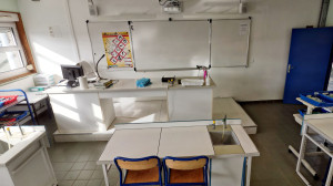 Liffol, salle physique (P)