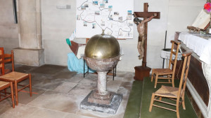 Liffol, St Vincent - Baptistère (S)