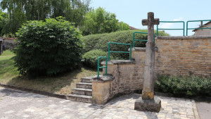 Longchamp, Calvary (S)