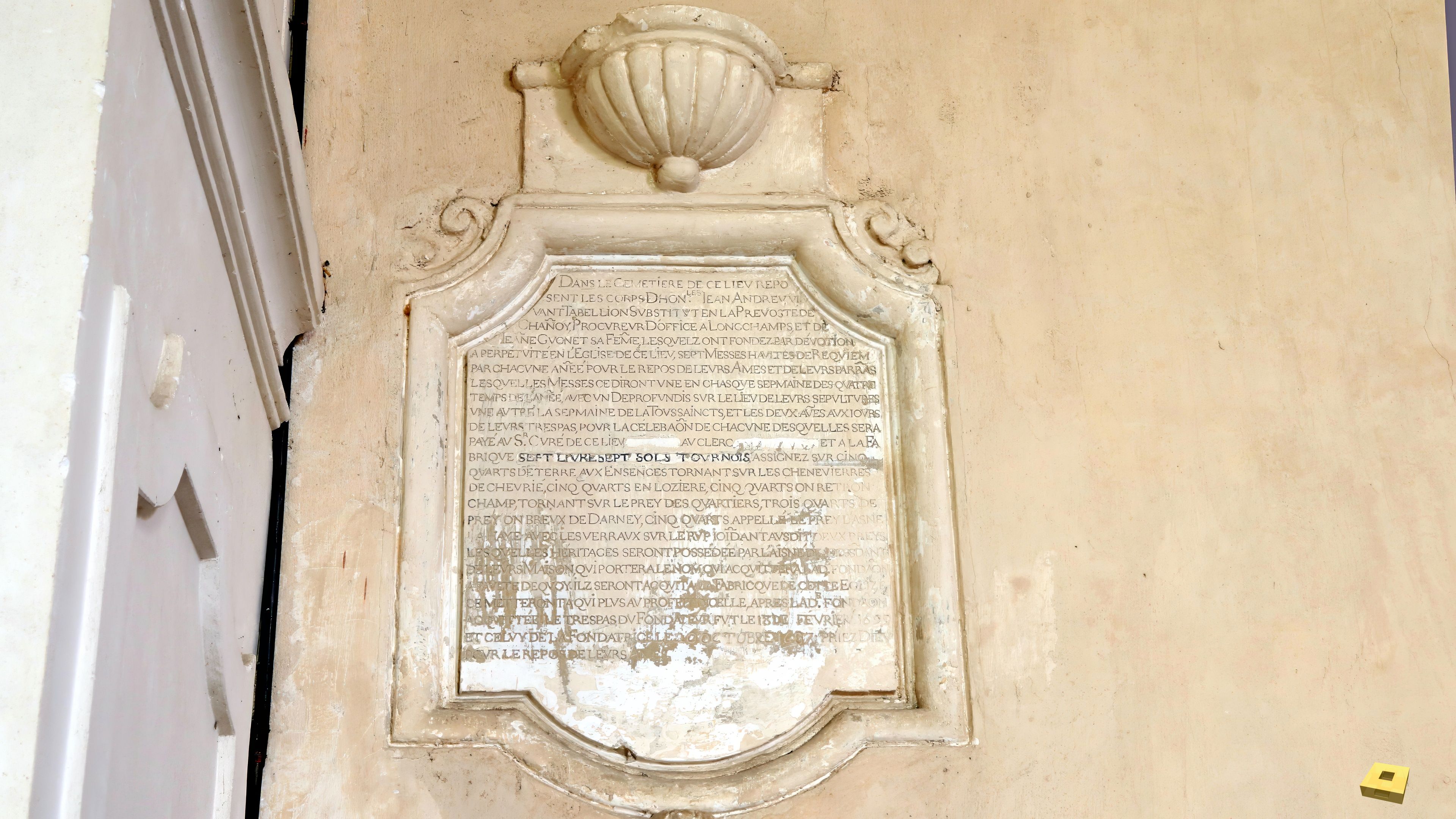 Longchamp, church - donors (I)