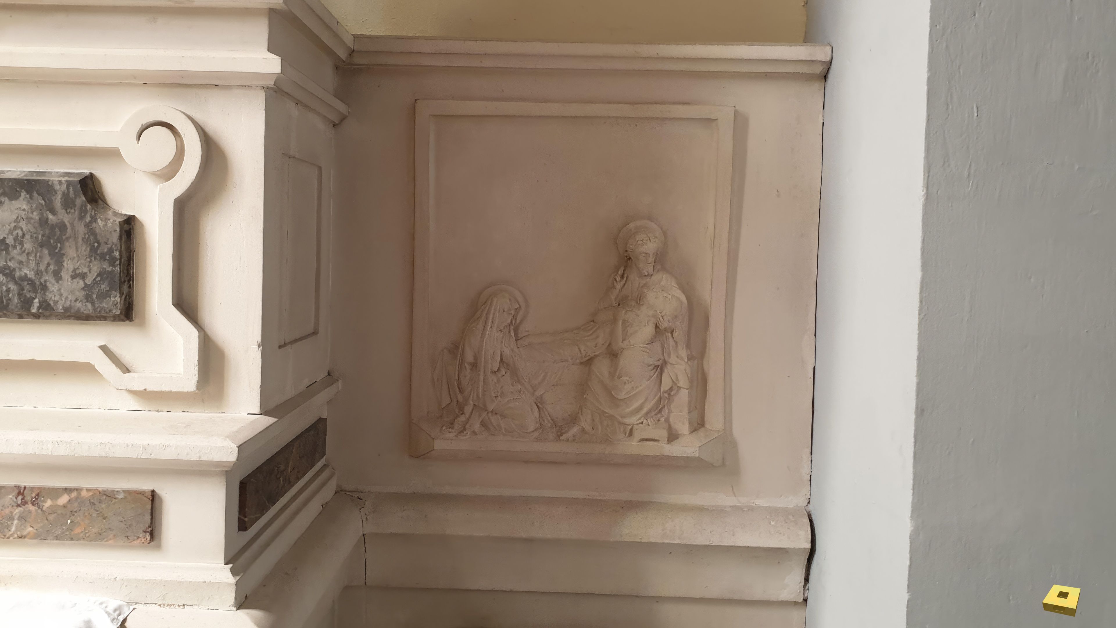 Longchamp, church - bas relief (I)