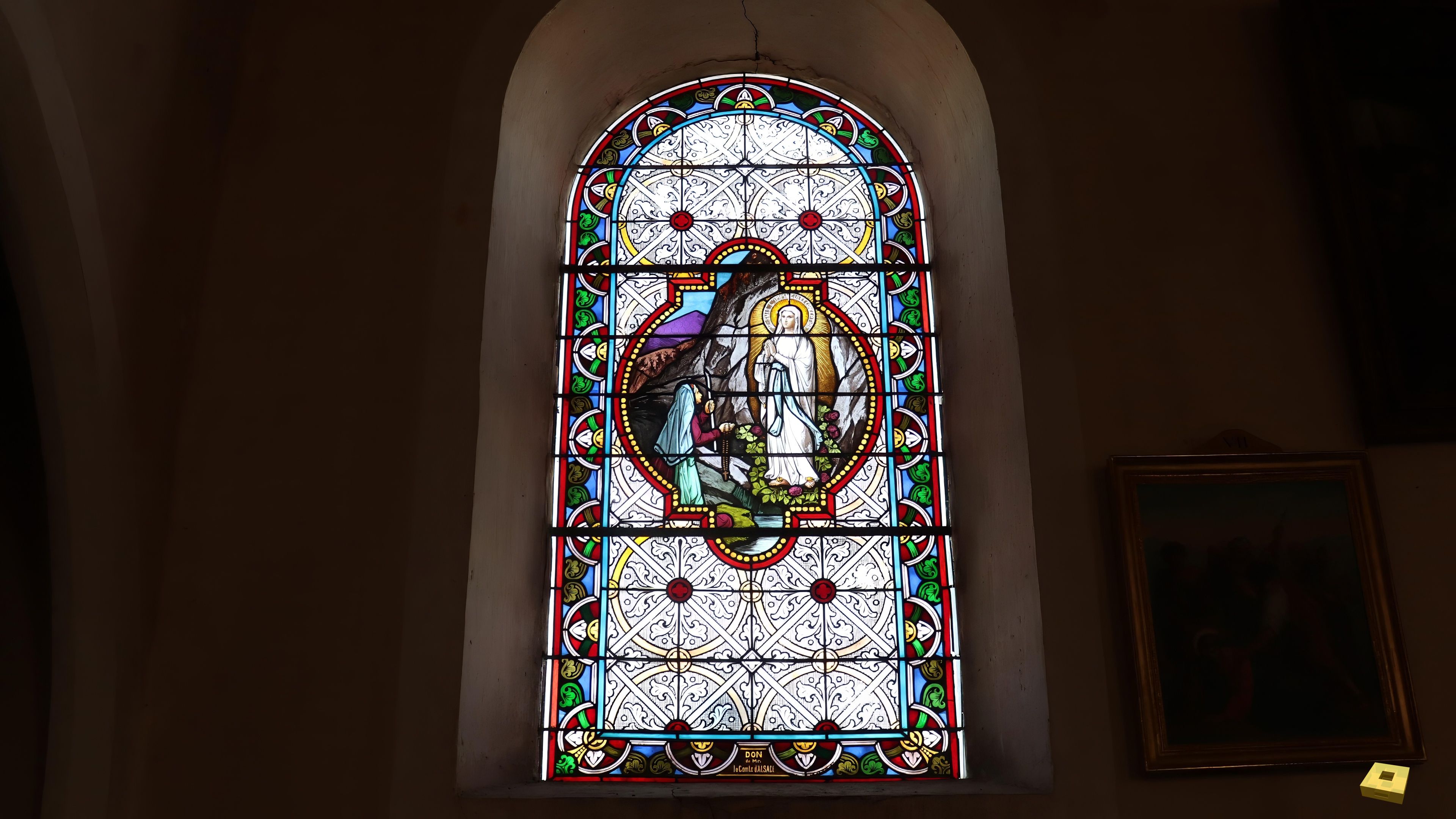 Longchamp, church - stained glass (I)